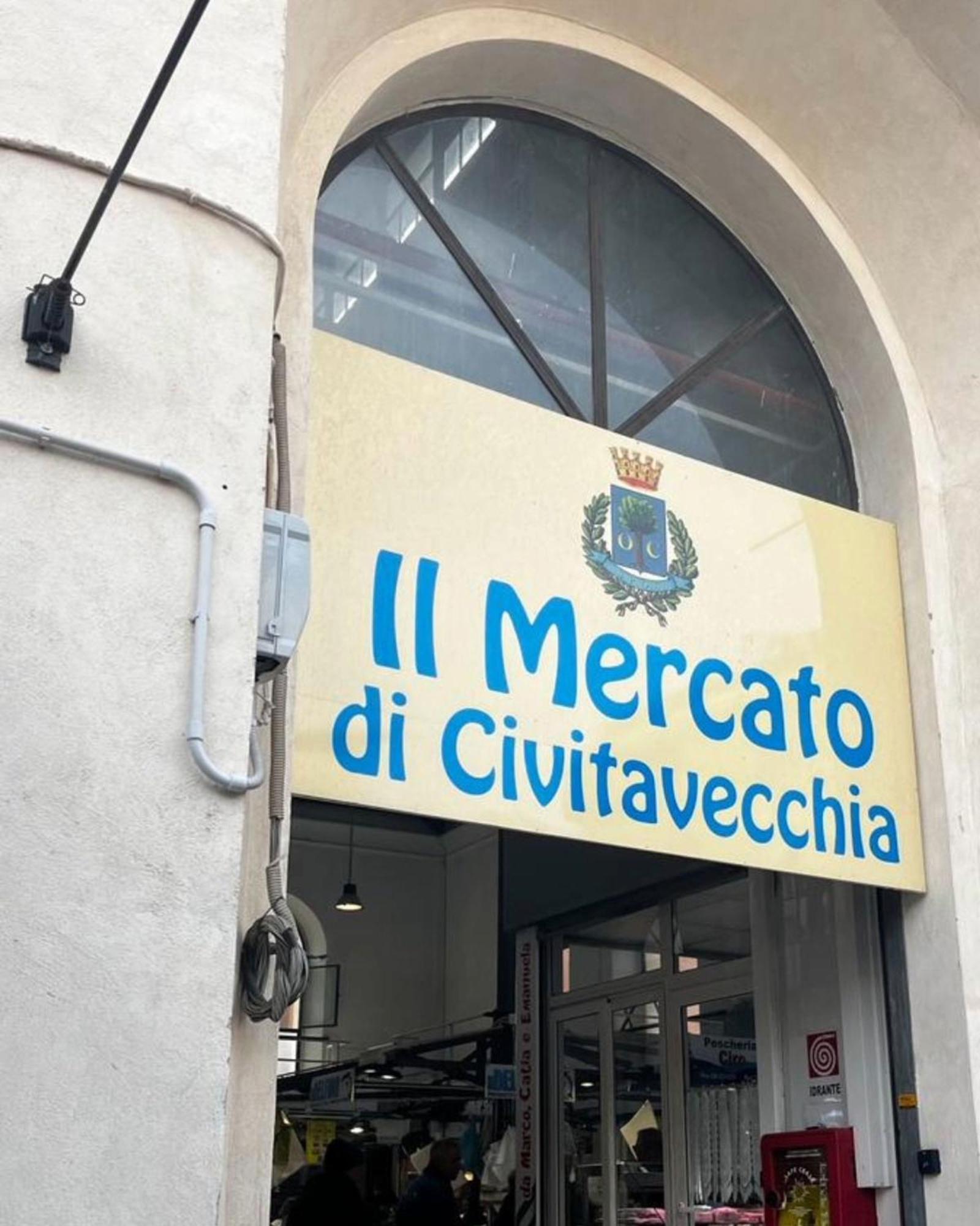 Old Town Nest In Civitavecchia Exteriör bild