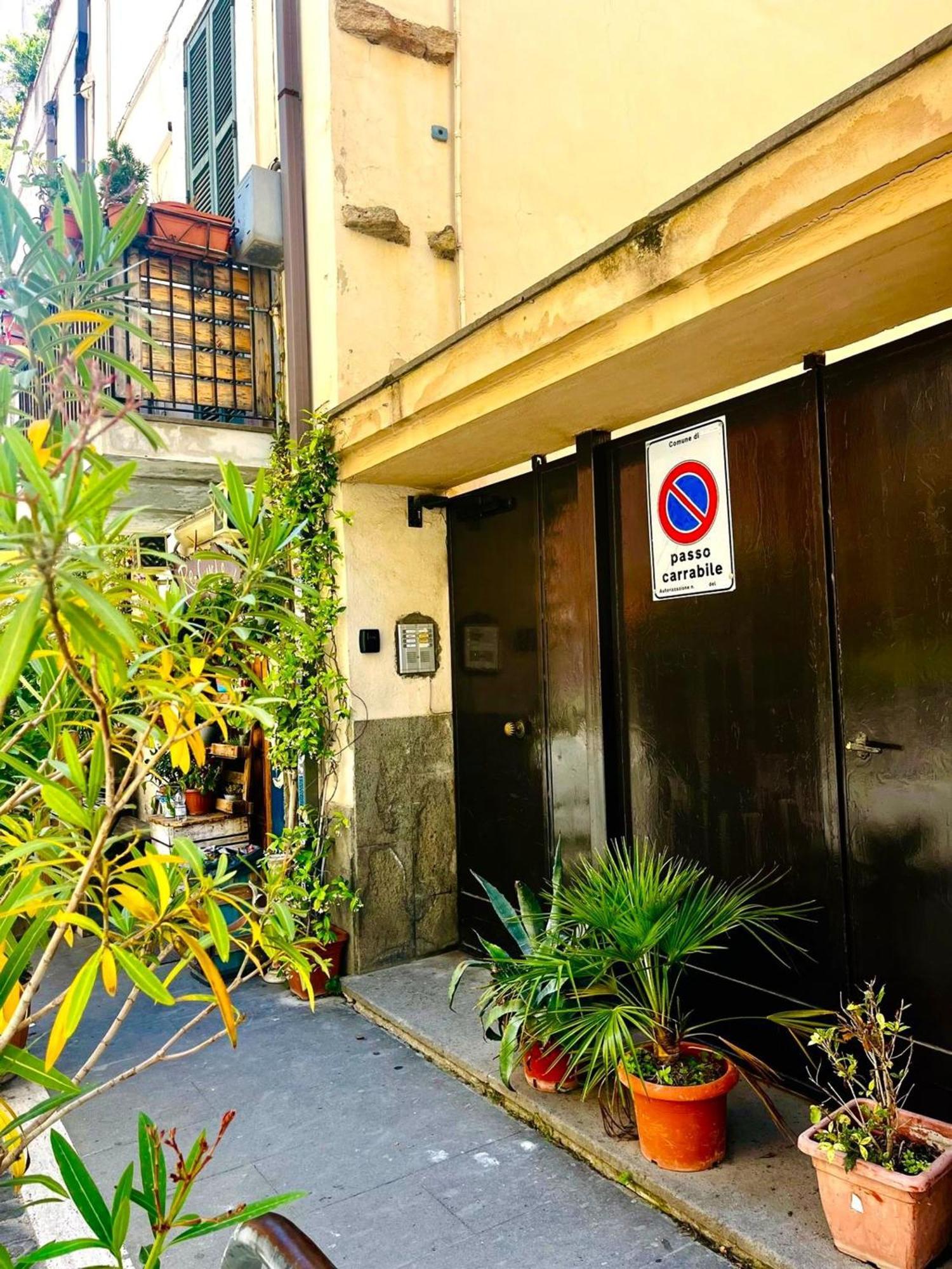 Old Town Nest In Civitavecchia Exteriör bild